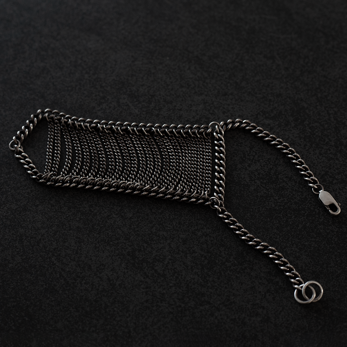 Tokyo silver chain hand bracelet in size Small, HND
