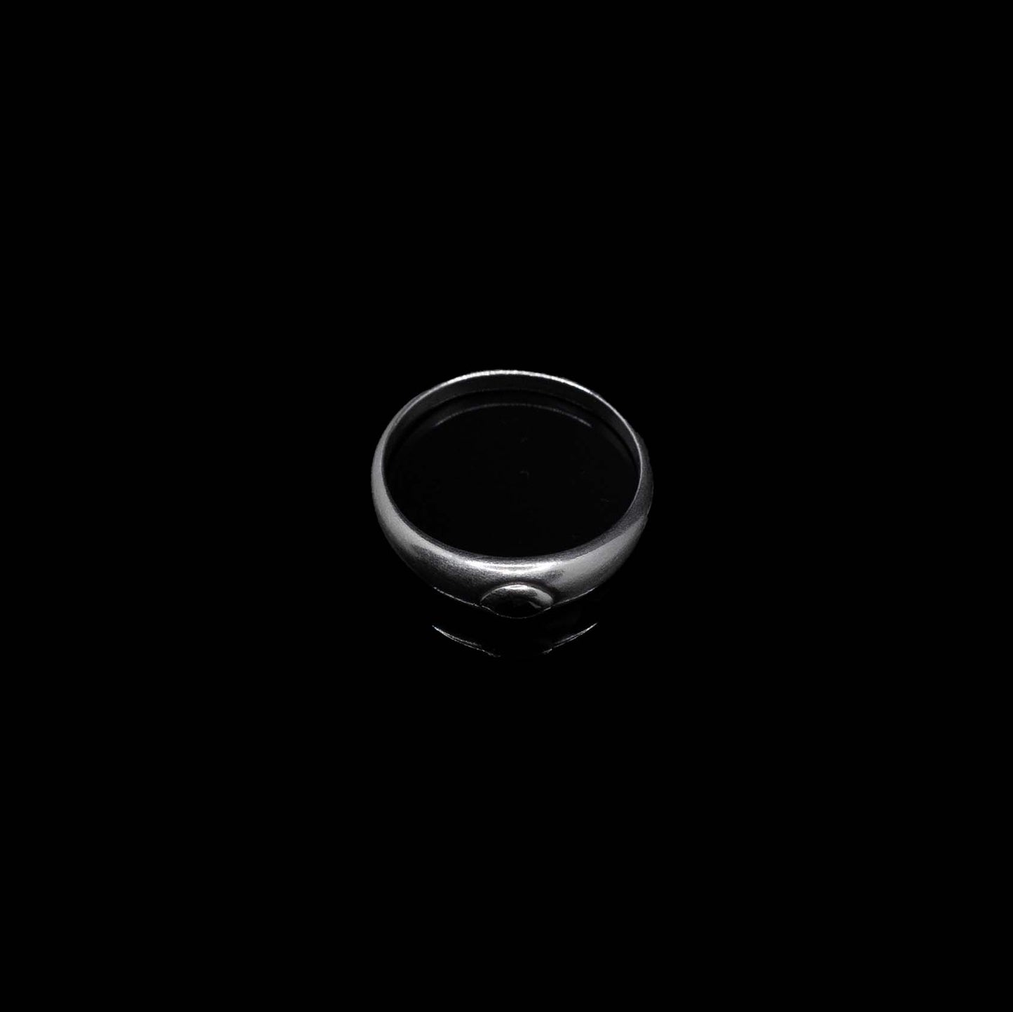 Cairo black onyx ring in silver, CAI