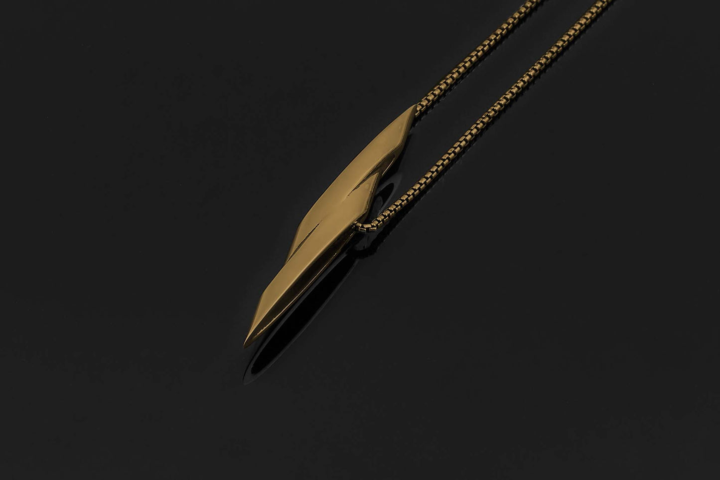 Amsterdam pendant necklace in brass, AMS