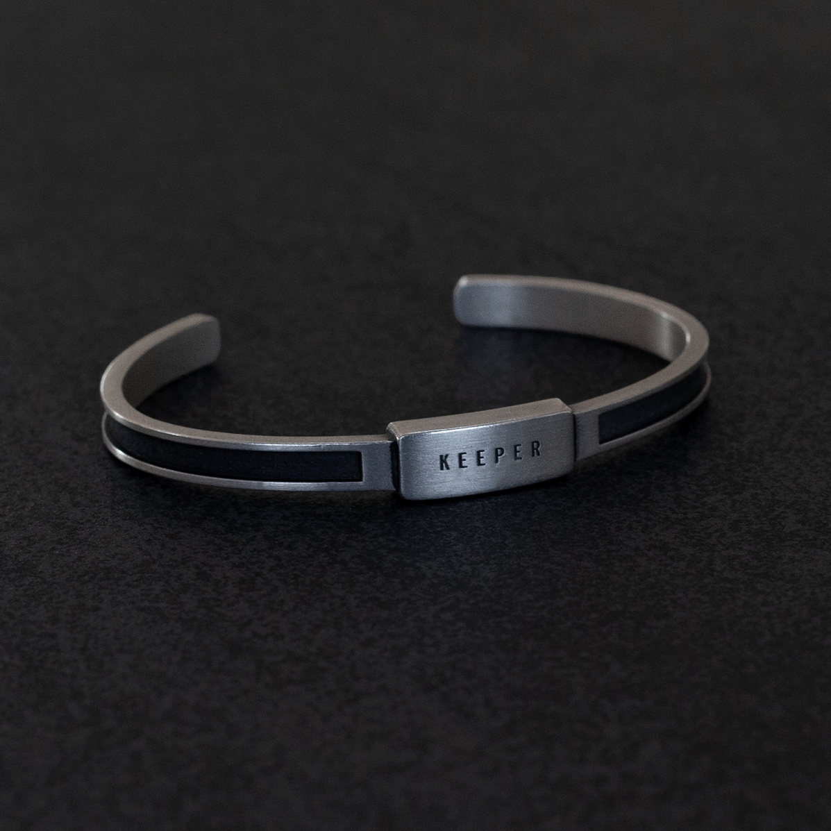 Budapest silver thin cuff bracelet in size S/M, BUD