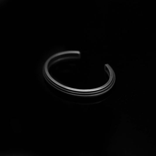 Brussels cuff bracelet in silver, BRU