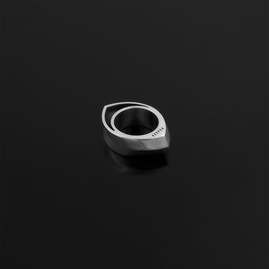Montreal large statement ring in silver, YUL