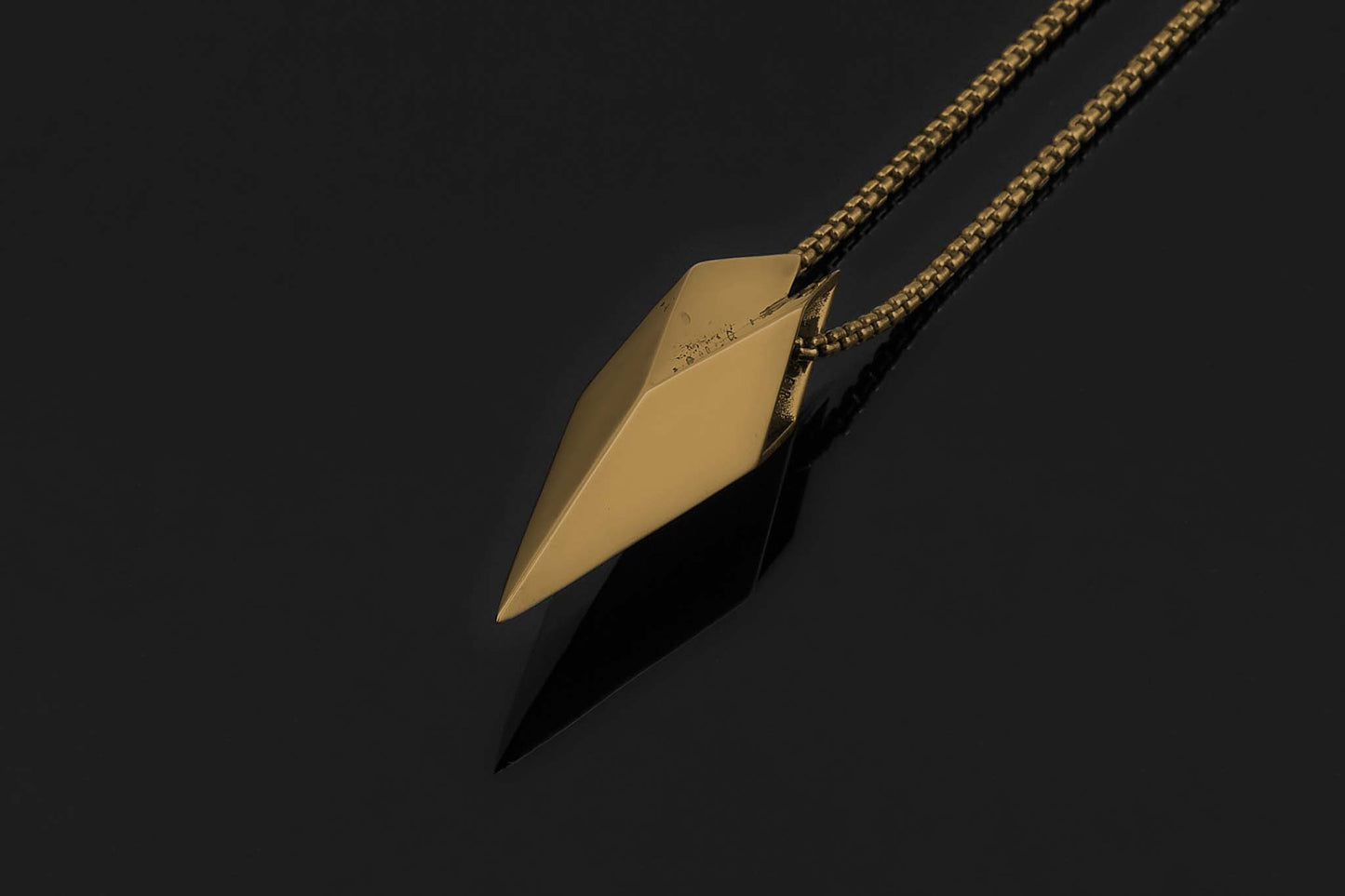 Milan pendant necklace in brass, MXP