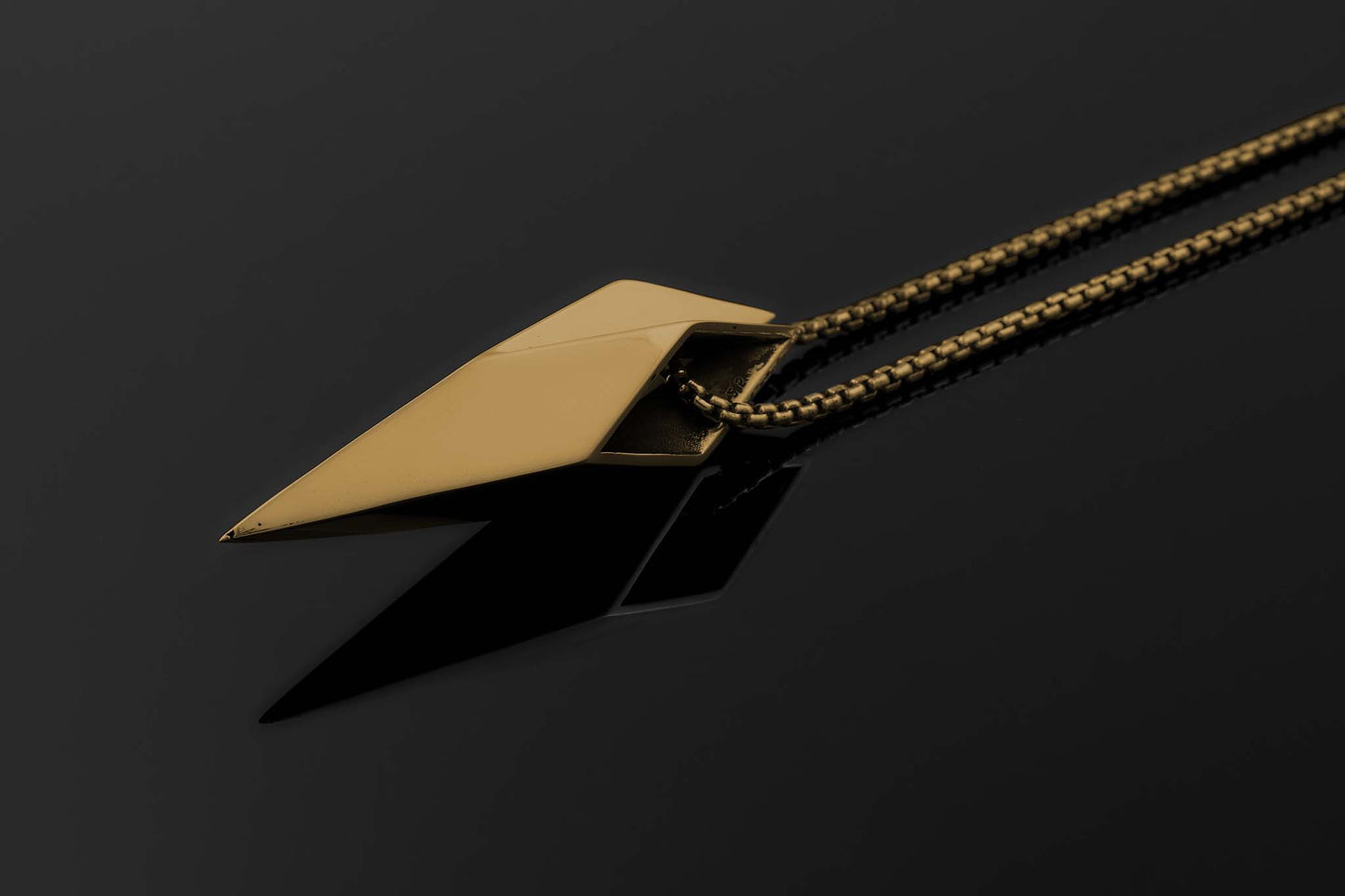 Milan pendant necklace in brass, MXP