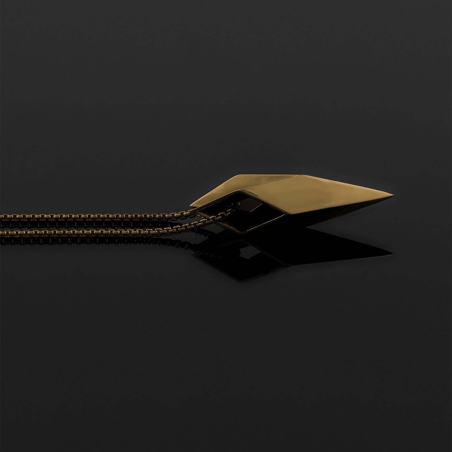 Milan pendant necklace in brass, MXP